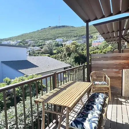 Grand Dans Avec Piscine In * Sisco